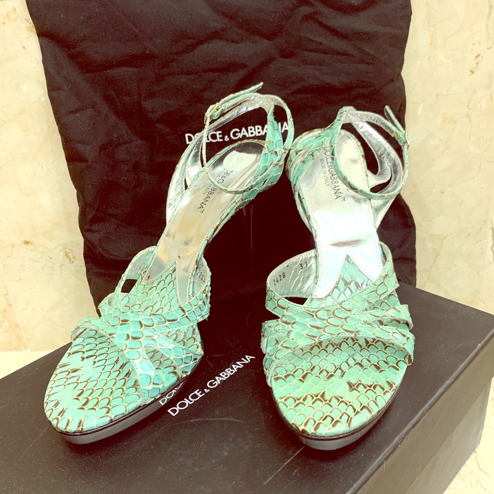 New in Box Dolce & Gabbana Snakeskin Sandals.